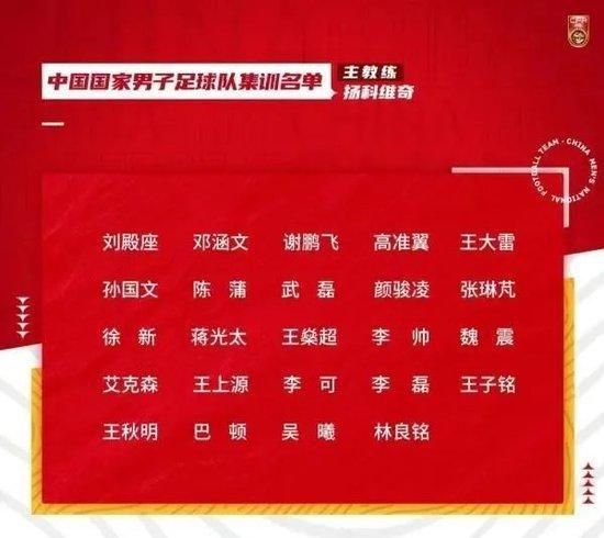 柯教授一副胸有成竹的表情，说道：其实没必要一定是三百年的紫参，我们只要找几株一百年份的紫参提纯一下就能代替，市场上一百年份的紫参，一株的价值才百万左右，买五根也就五百万，性价比要远远超出三百年份的。